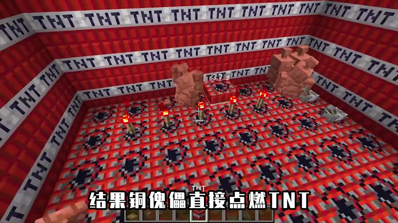 我的世界：玩家来到套娃的世界，井底是村民房间，打开门就到雪山