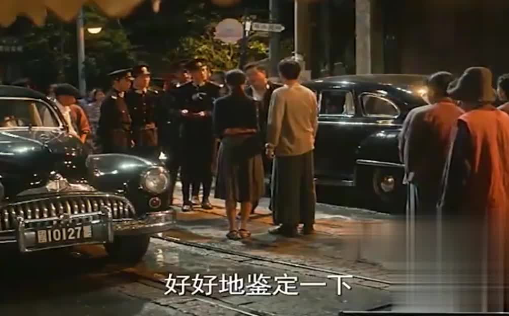 本以为被孤立，没想到是队宠
