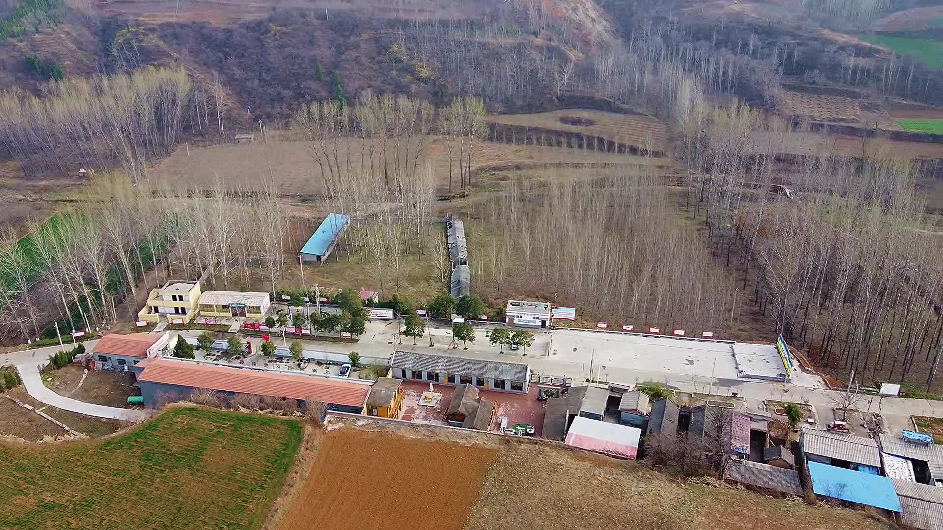 人生就像坐飞机，飞多高不重要，重要的是安全到达目的地