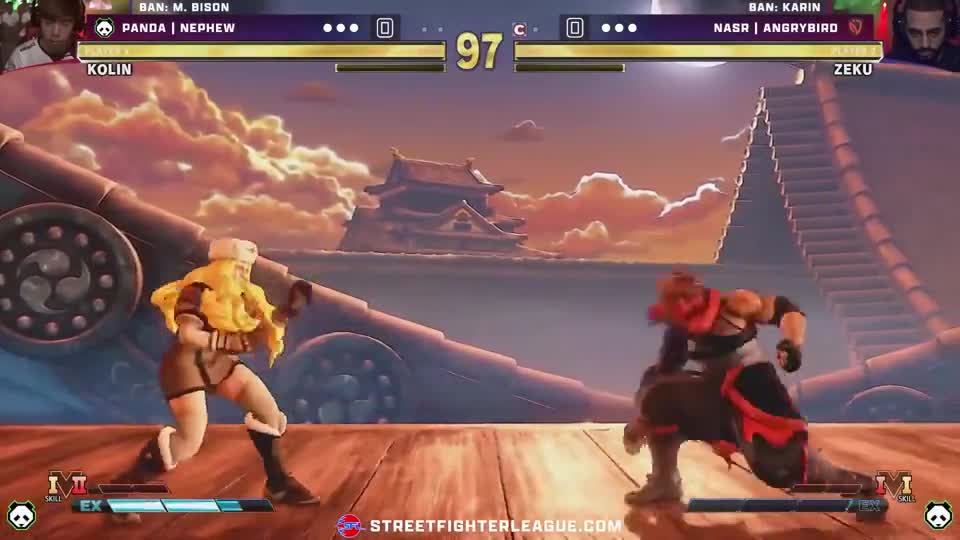 街霸5：把比赛玩成了立回教学，对手不停的摸奖就不停的被揍