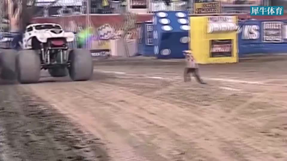 “赛车手：我专业”