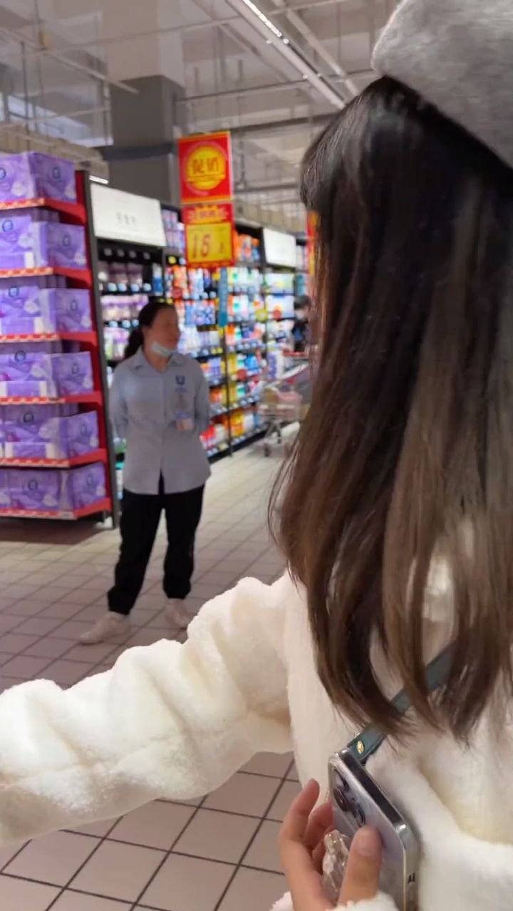 我！是！完！全！裂！开！了！