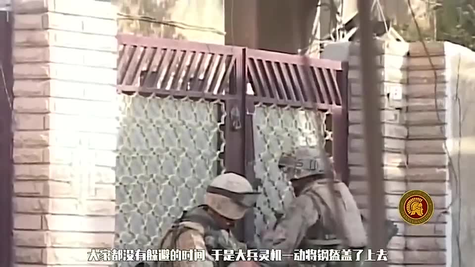 用钢盔盖住手榴弹，你们说，能在爆炸中幸存吗