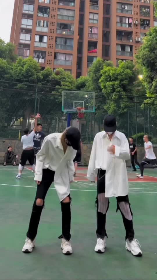 你们看见什么了？