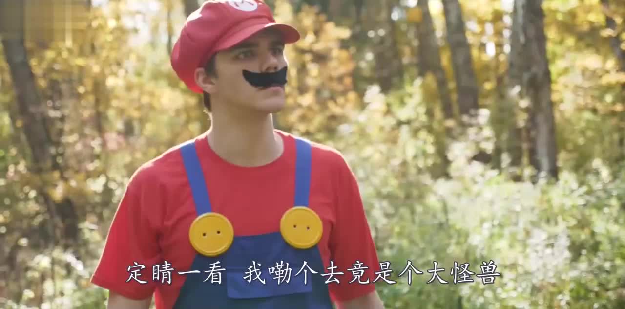 马里奥触发机关引出怪兽，直接开启神庙逃亡，场面相当激烈！