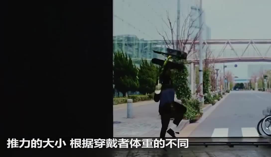 “月亮”背包, 让你蹦的更高! 网友 \- 能上天吗_