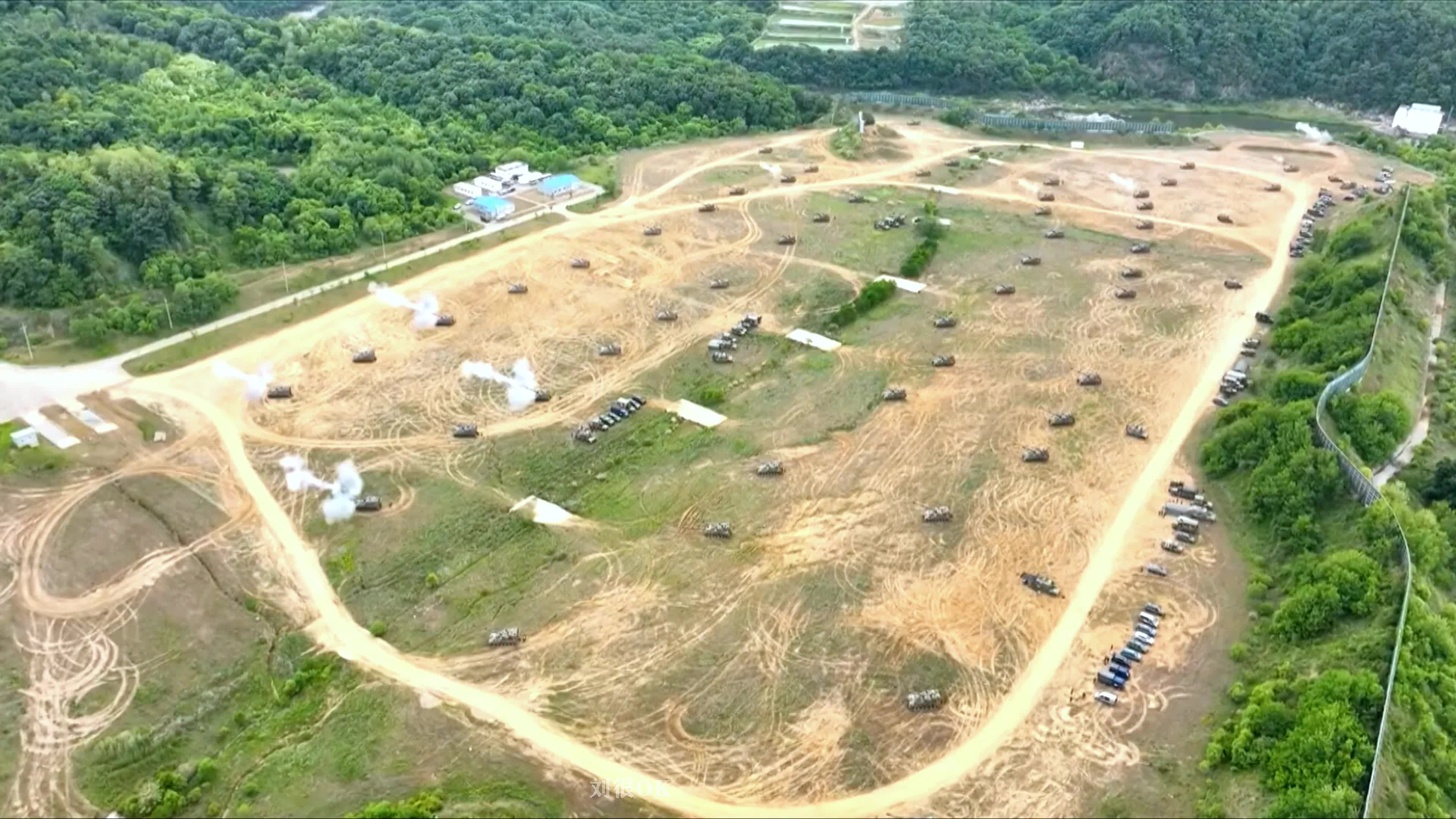 这火力覆盖和游戏里一样