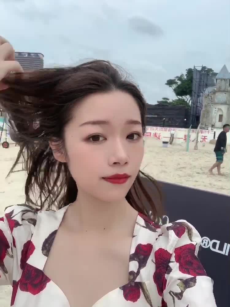 多出来玩呀 反正赚不到钱