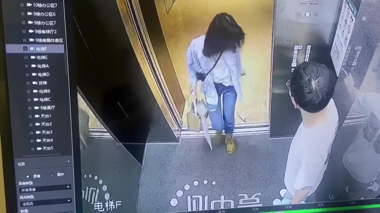 一整个大栓Q 监控下的一幕 万万没想到 