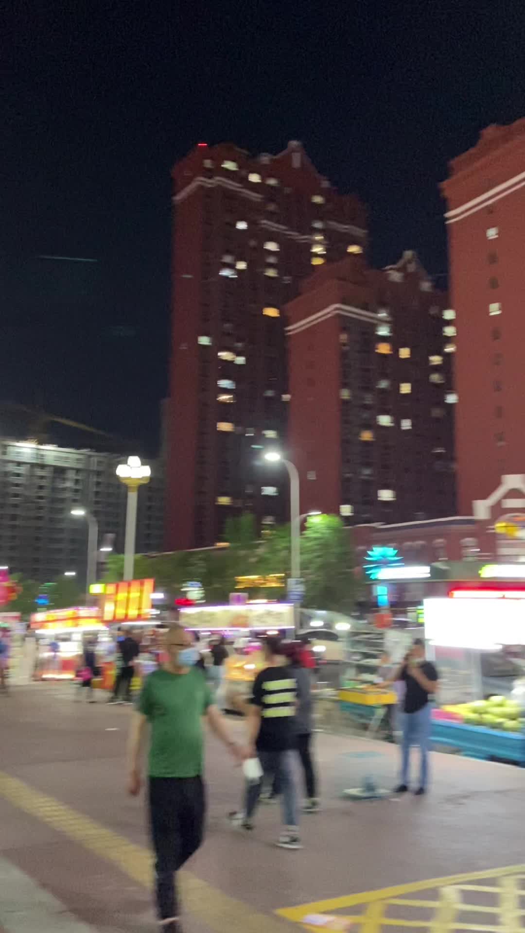  #夏日元气方程式 完美的夜市，我来喽我来喽