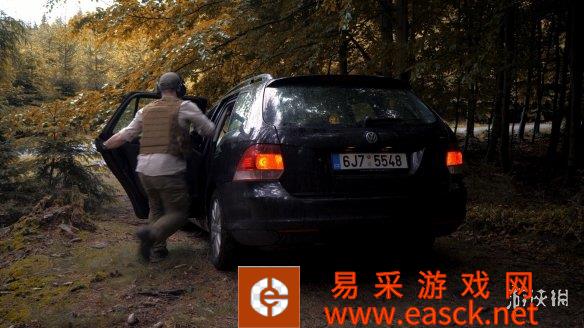 《逃离塔科夫》汽车撤离 VS 现实生活 爆笑真人短片