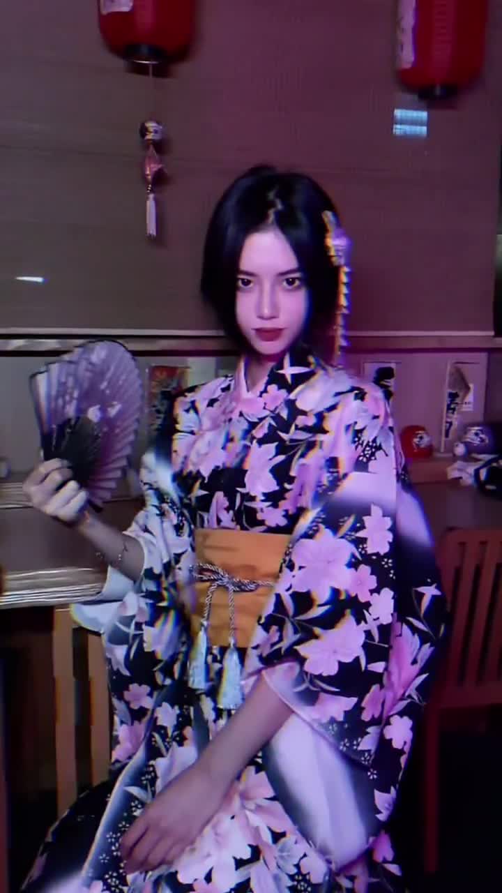 大胆的说出来 #美女 #美女合集 #和服少女
