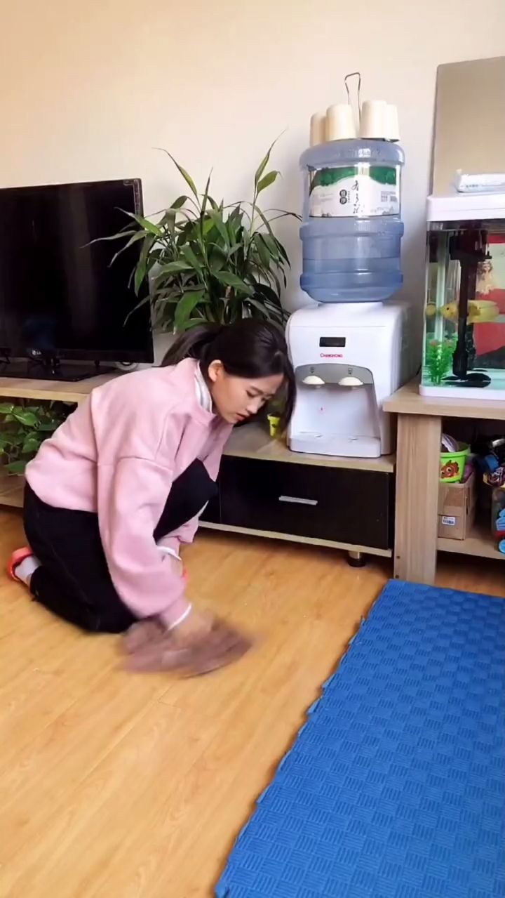貌似又惹事了，哎我太难了……
