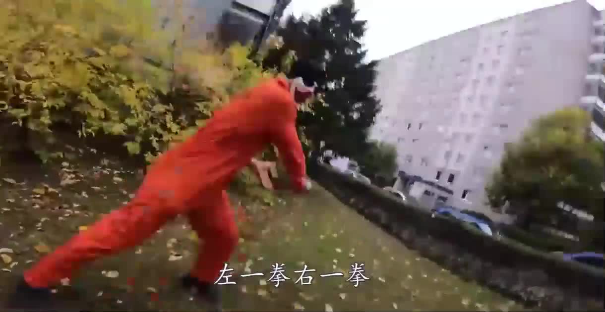 万圣大作战：跑酷大神PK恐怖小丑，一棒子下去直接KO！