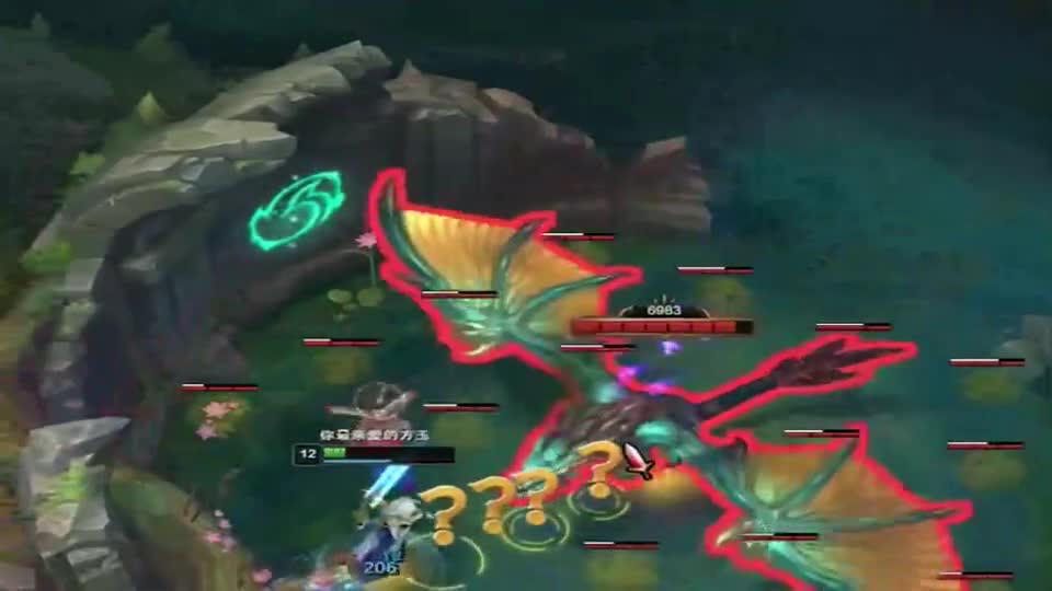 提莫还往下扔蘑菇