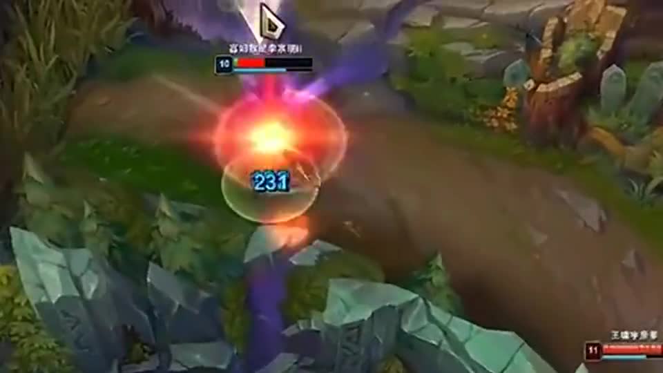 满血射手追杀残血蜘蛛，结果对手大招一开直接带走！