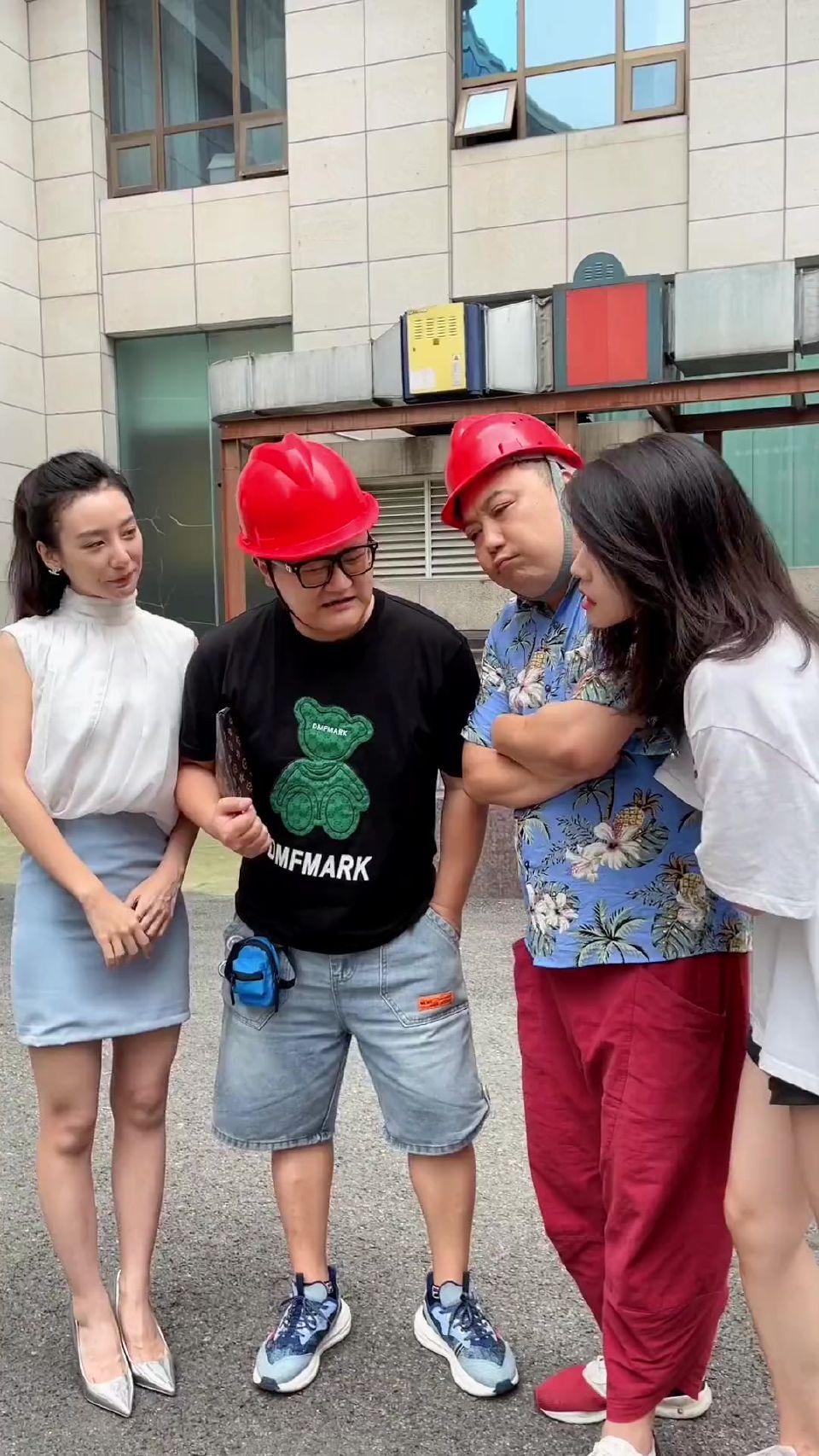 92加满脚趴手软，95加满倾家荡产，98加满三代还款