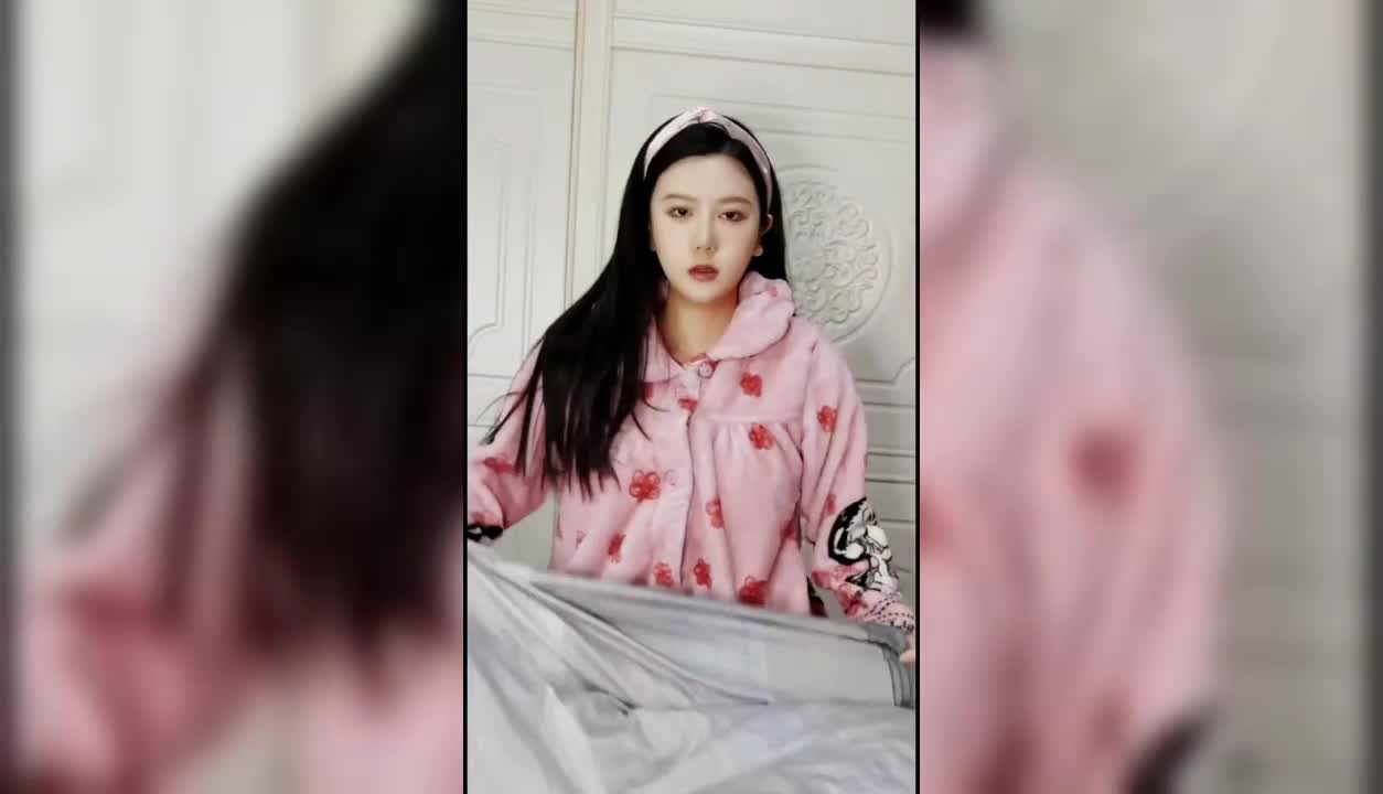 今天就是周五，2021年最后一天，难道不想和我一起跨年吗？