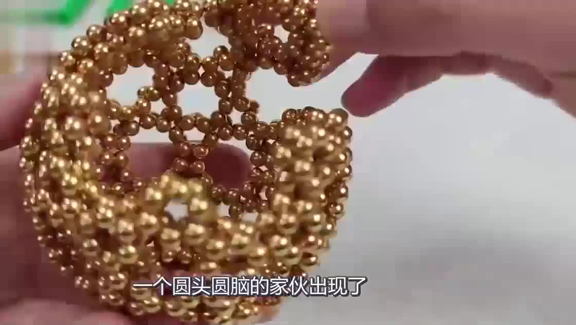 吃豆人VS怪物磁铁，两者靠近的瞬间，场面一发不可收拾！