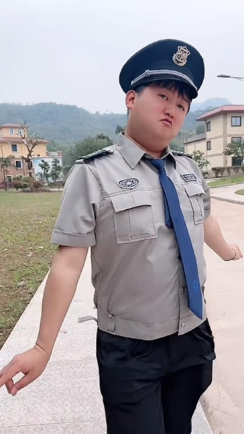 #风起小视频新手计划#我的眼睛可不瞎