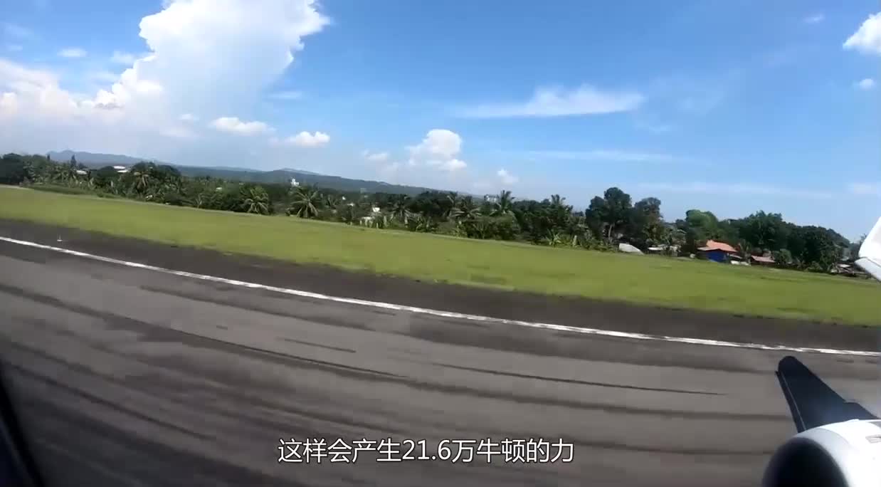 为什么飞行员害怕鸟撞飞机？后果有多严重？动画模拟告诉你答案！