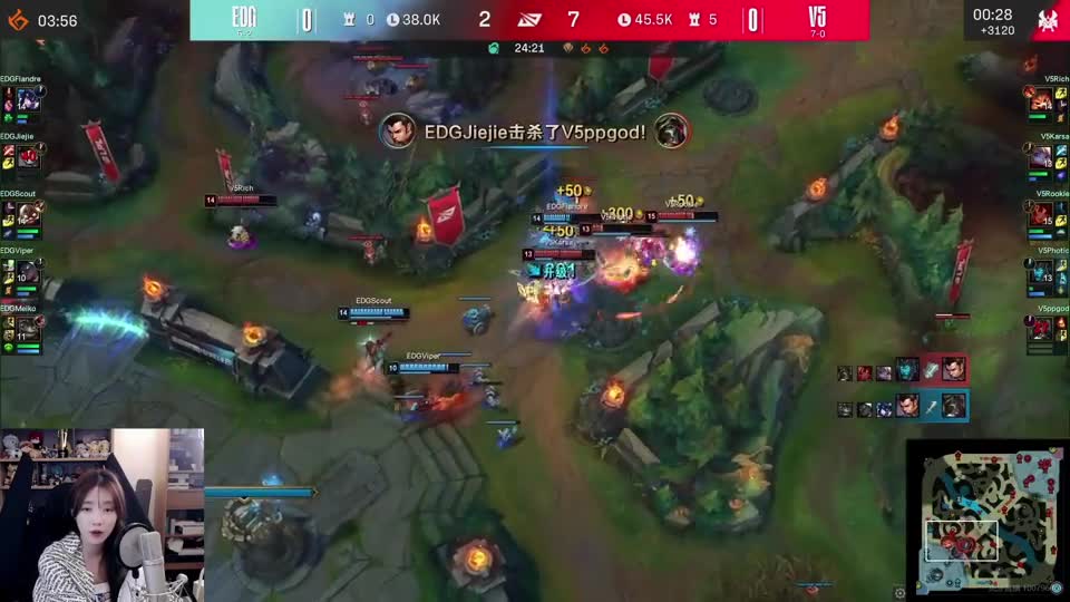 小钰看萧P五杀：这时候Rookie有话说了，哥们打了700场LPL才拿过1次五杀