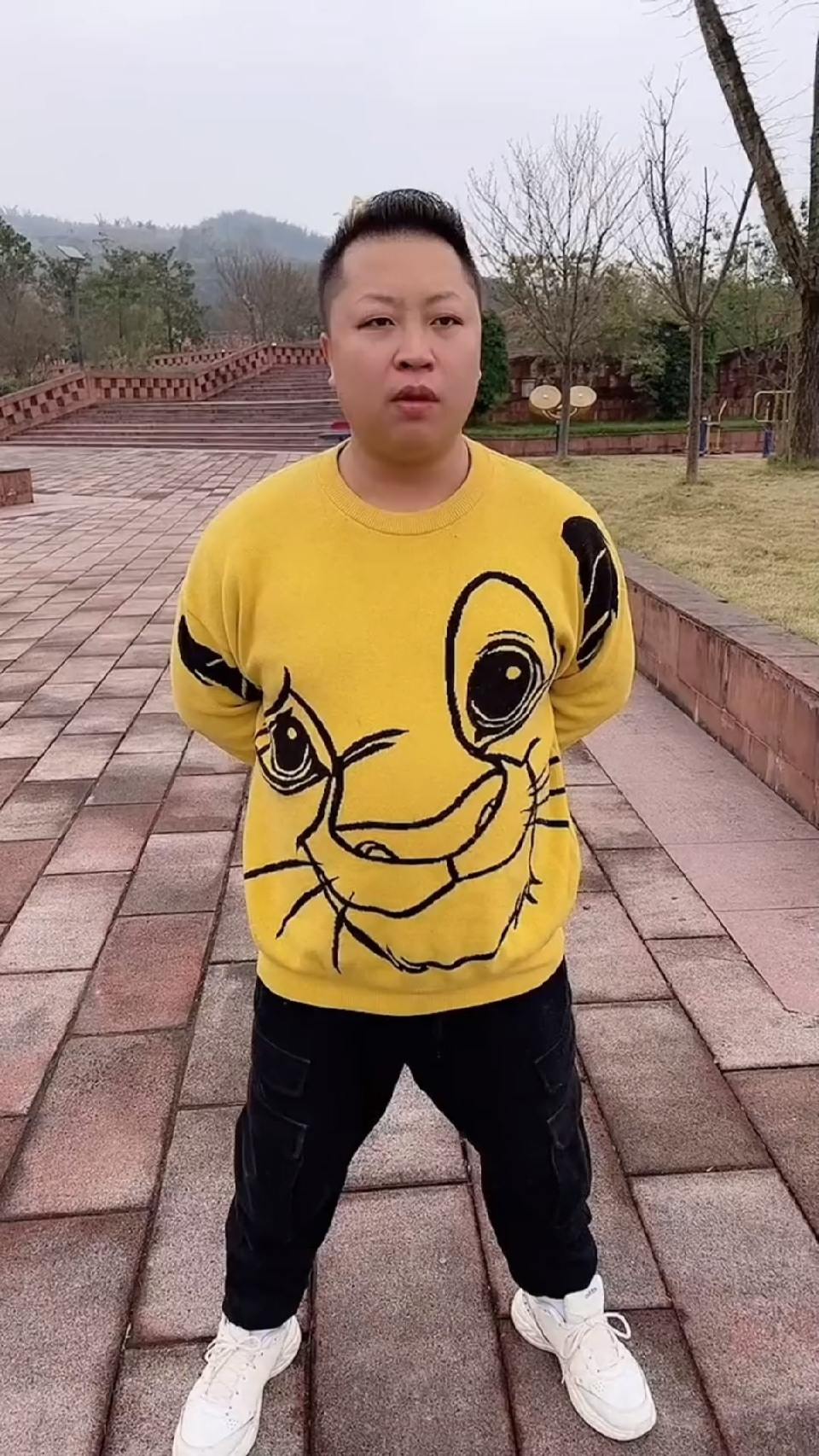#风起小视频新手计划#路人二狗来报道