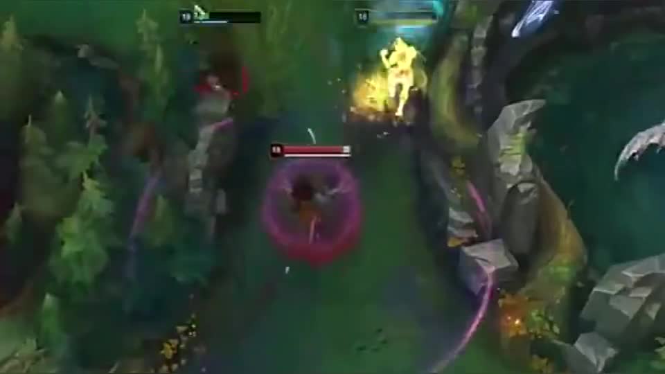 盲僧和螳螂完全可以反杀，不需要逃