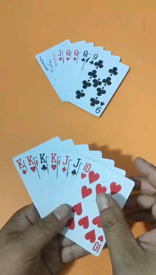 看来这牌单十肯定不能出，他过个勾我就准输了