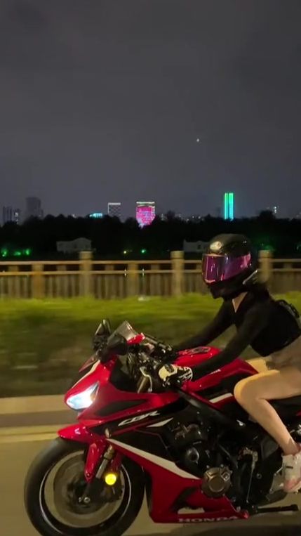 带我兄弟溜溜车