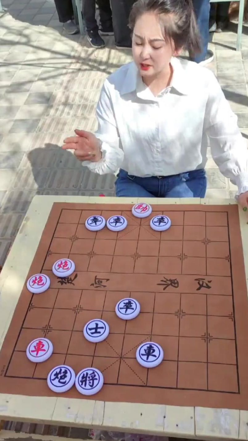 象棋残局高手在民间 虎口送车