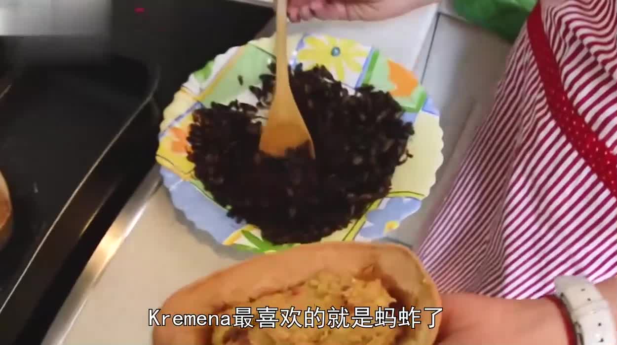 虫界灾难：蚱蜢粥！蚯蚓菜！蜈蚣冰淇淋！3大奇人的世界