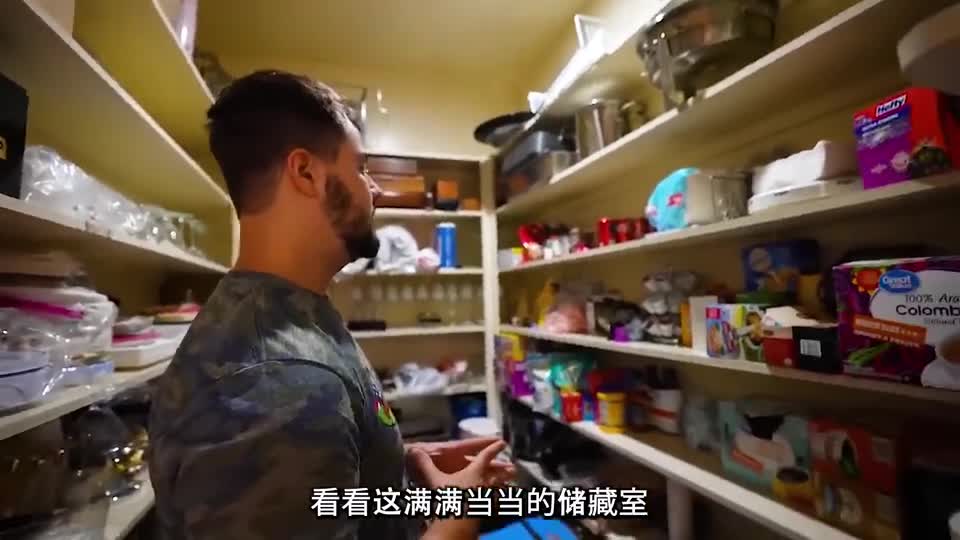 假如世界末日来临,你是选择躲在自制掩体,还是设施齐全的防空洞