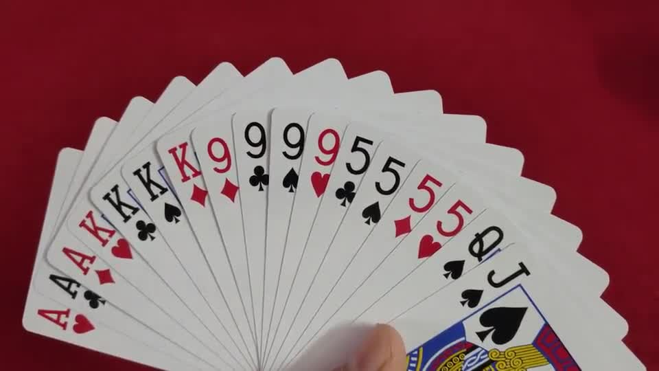 有炸就扔不犹豫，小伙最后迷之操作，让人哭笑不得