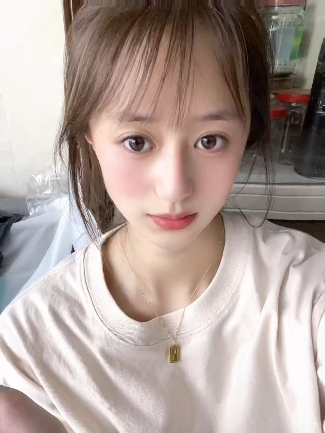出现一下哟