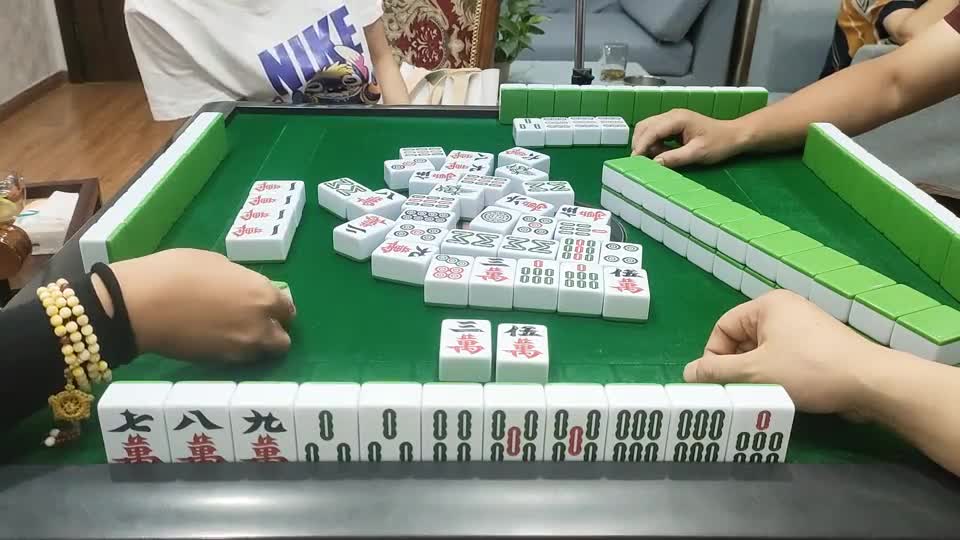 #四川麻将#绵阳麻将川麻小酥VS川麻蓉辉，现场原声无解说