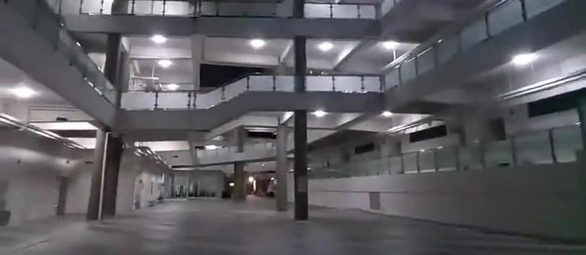 留校日常白天太热了只有晚上能生存