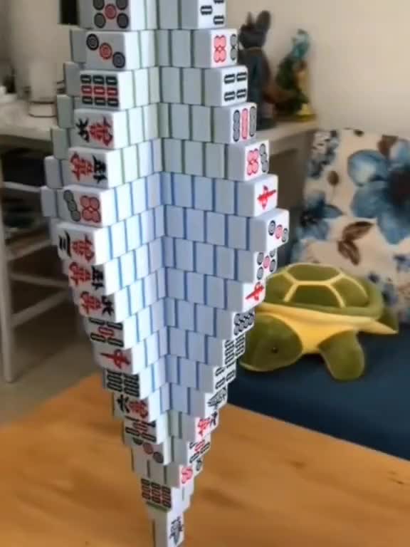 这麻将直接摆出了独一无二的艺术