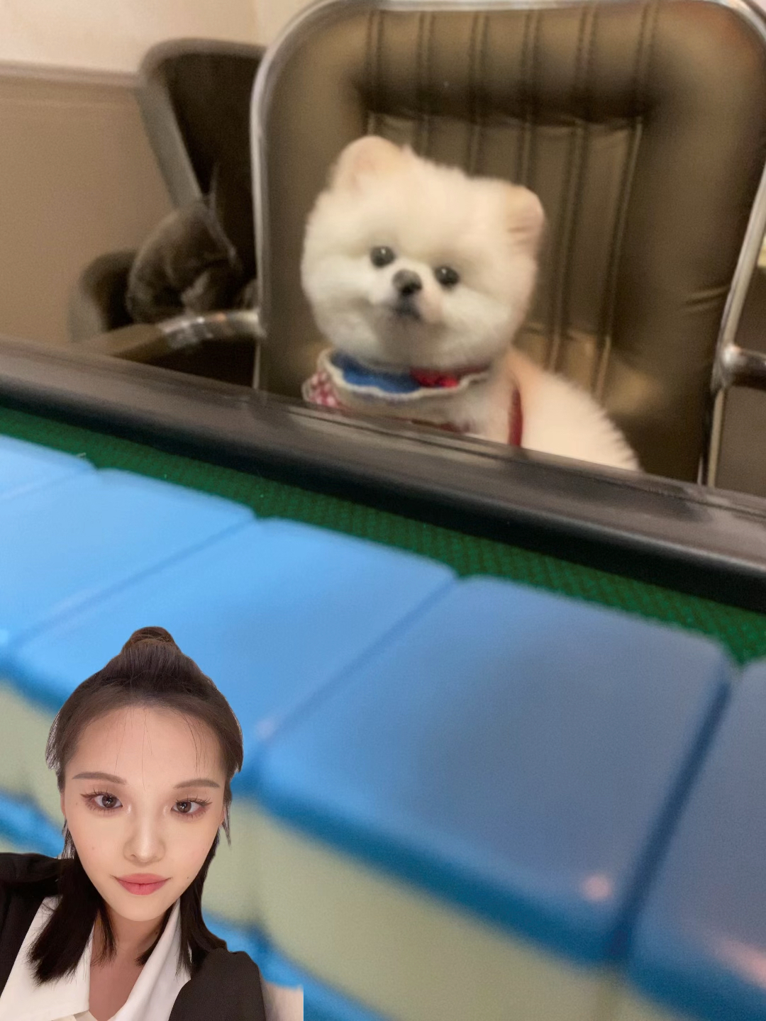 最近刚刚学会打麻将 所以有一点上瘾 三个人都非常带劲地打了两个多小时hhhhh