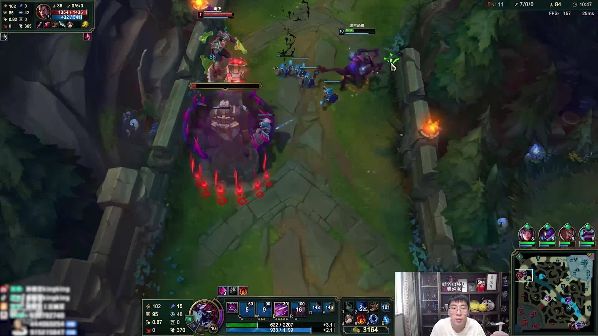 兰林汉：上单大虫子 vs 诺手，又又又又虚区，比比你有没有我脚大