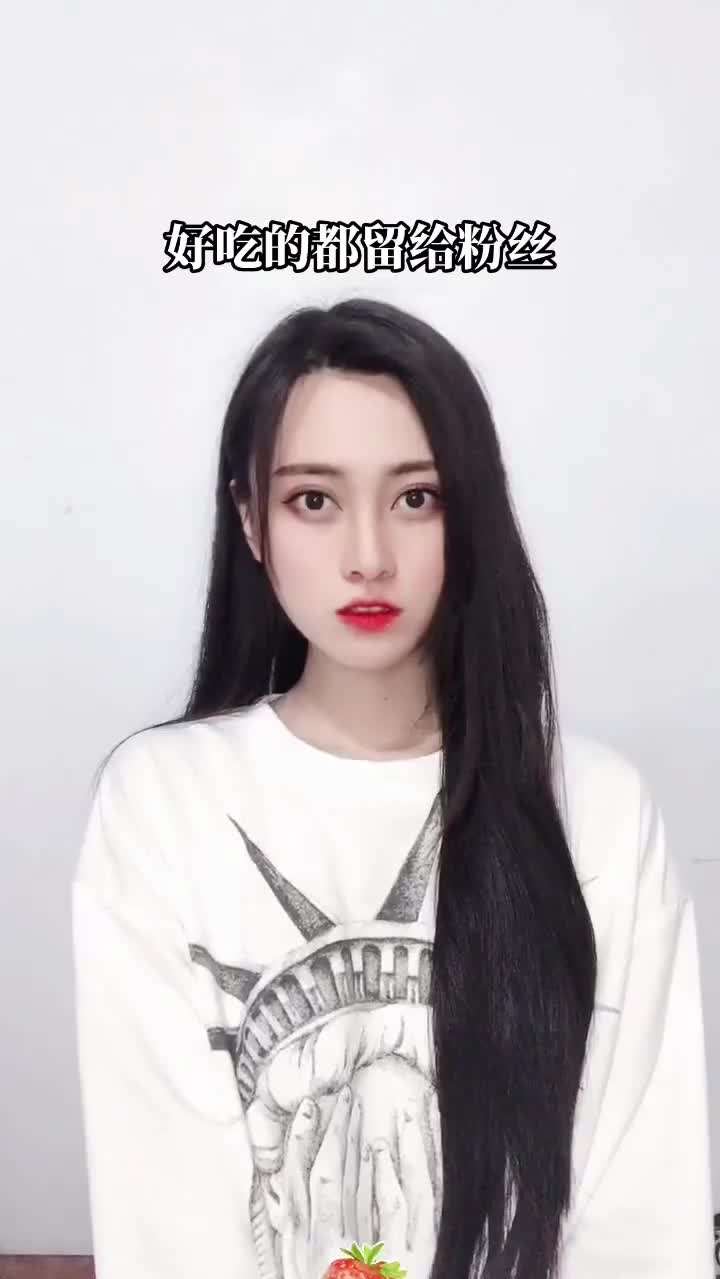 今天又是小学生化的一天，就是玩哈哈哈哈哈哈