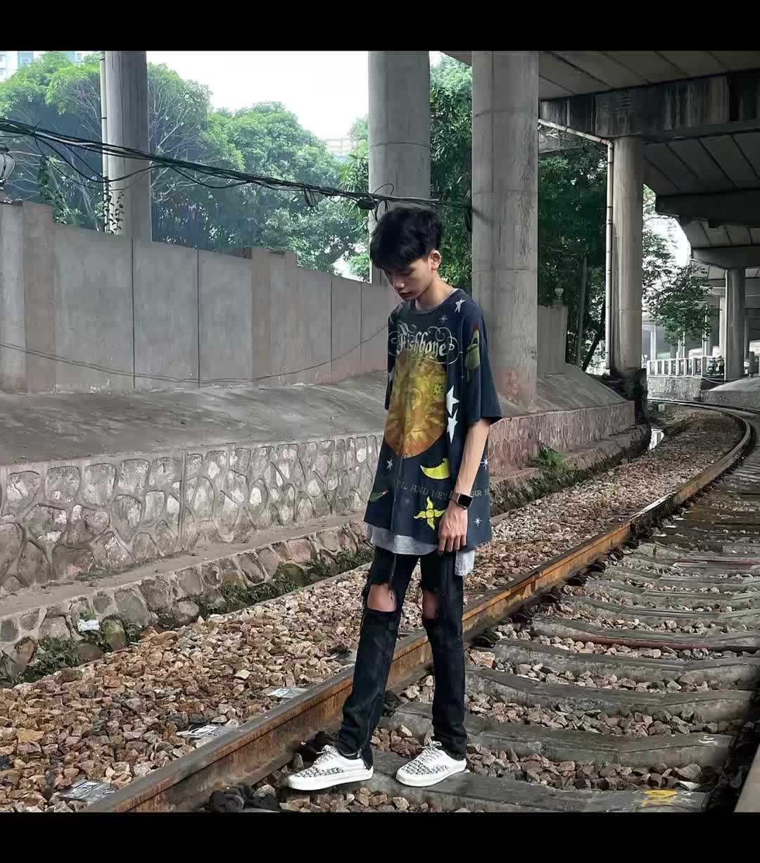 玩了三年高街房子玩没了 车子玩没了 出门还得被说起非主流 #高街 #fog #叉烧杀手ss