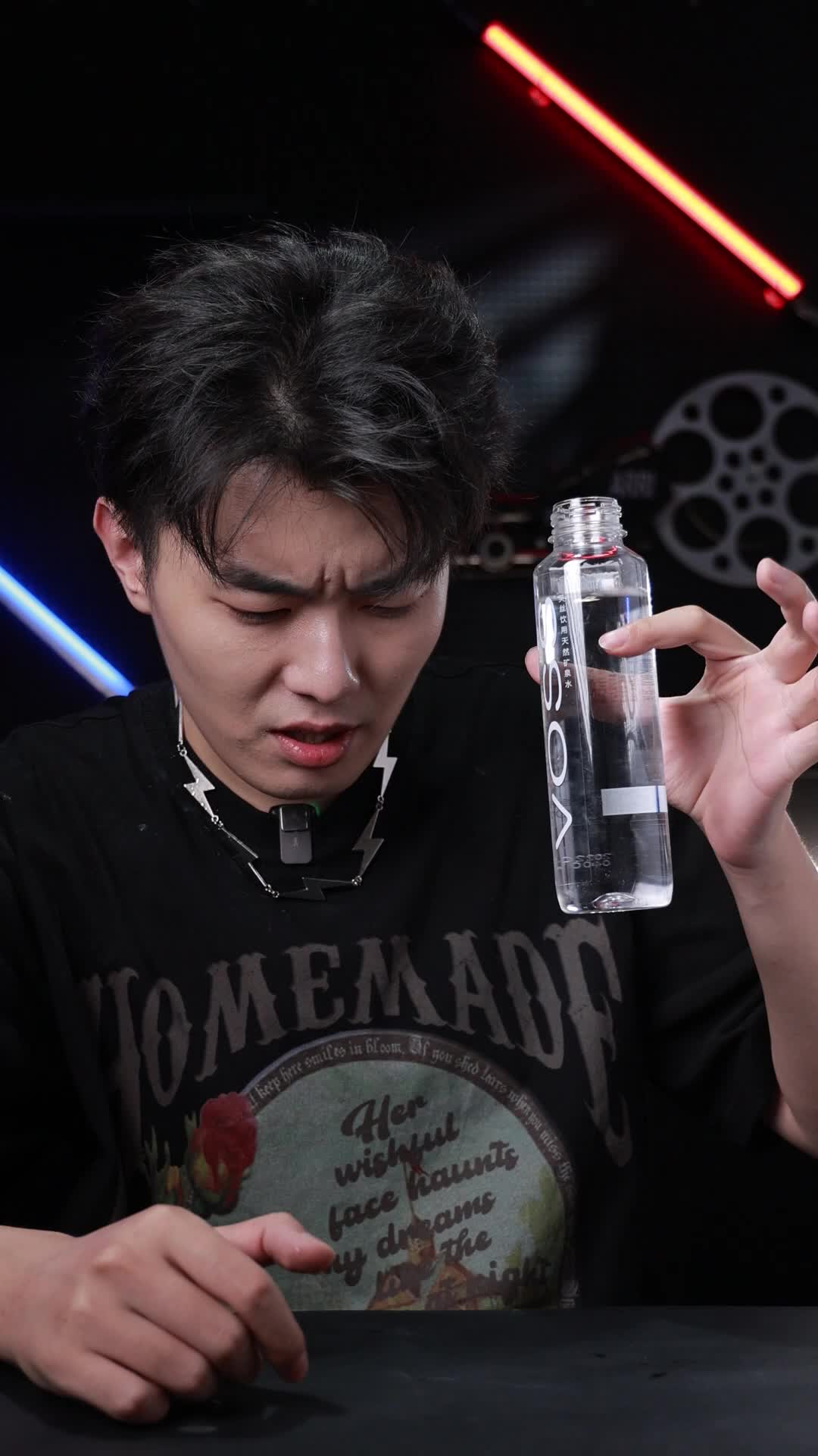 太水了！连矿泉水都有刺客！