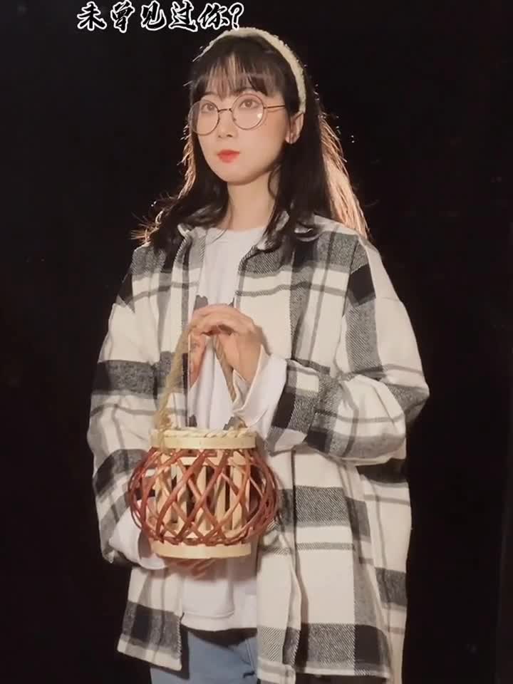 “没见过的神仙多了去了，又何必单问我一个呢”