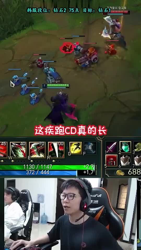 LOL：C皇诺手经典预判Q闪单杀奥拉夫，太强了！