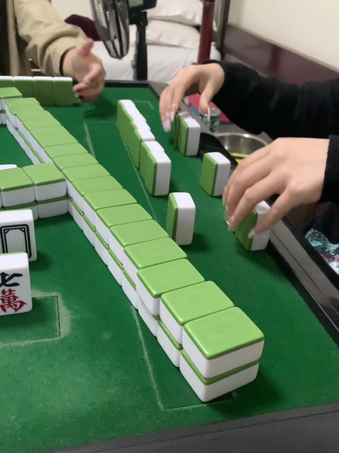 太快乐啦今天也哈哈哈