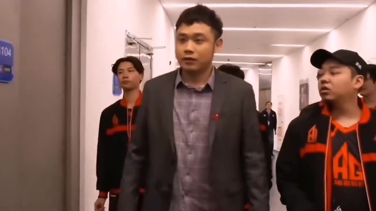 梦开始的地方@AG超玩会王者一诺#成都AG超玩会一诺#AG超玩会@快手热点@快手粉条