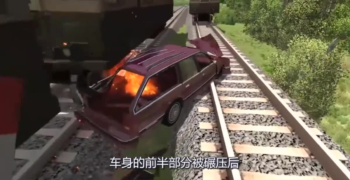汽车横穿火车轨道会怎样？3D模拟全过程，结果太惨了