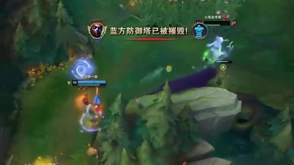 这才叫做拉扯，用一丝血把满血的男枪拉扯死，操作上的碾压！