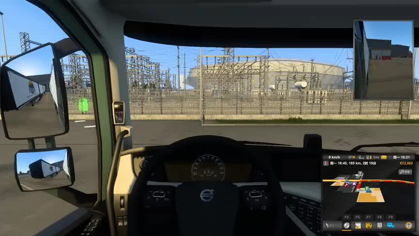 欧洲卡车模拟2，夜景不错，日常运输鲜鱼，里程184Km